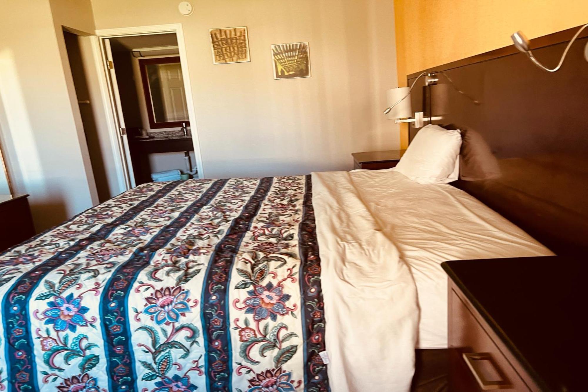 Cambridge Inn Oklahoma City Extérieur photo