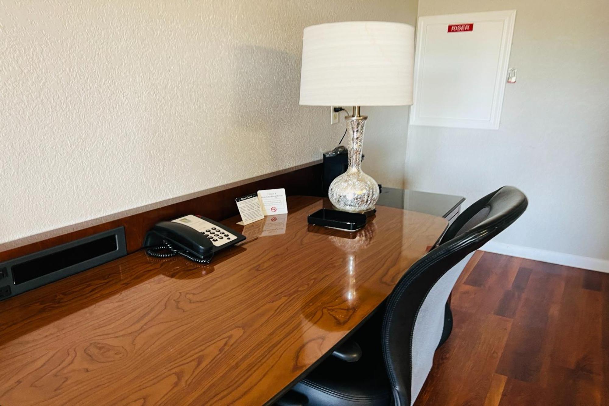 Cambridge Inn Oklahoma City Extérieur photo